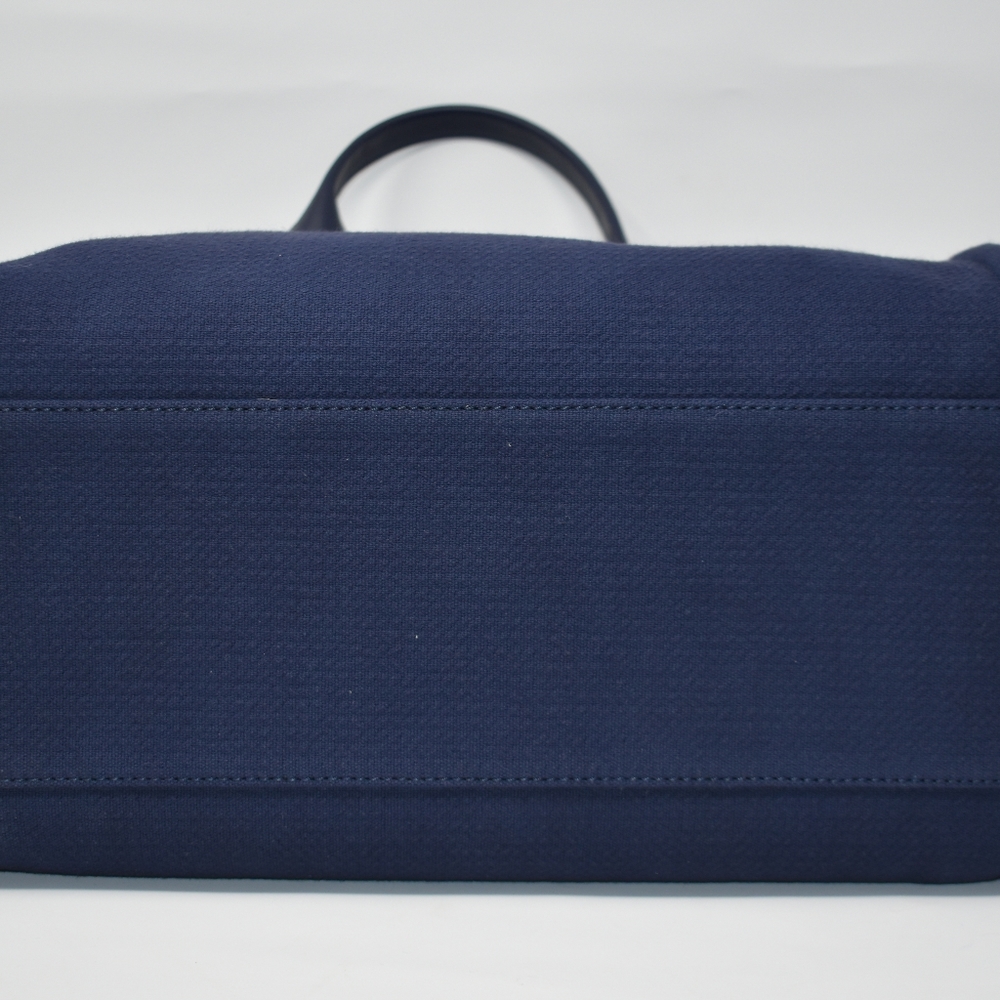 Chanel Deauville Navy - Picture 11 of 16
